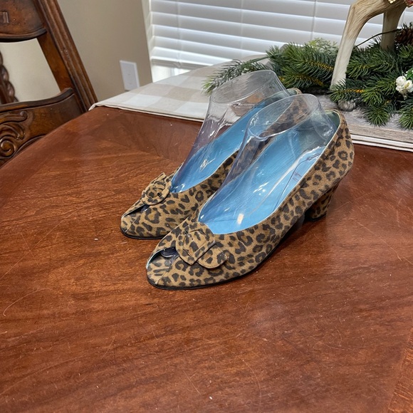 THIERRY RABOTIN Peeptoe Pumps Leopard Suede Heels Shoes ITALY - Picture 1 of 10